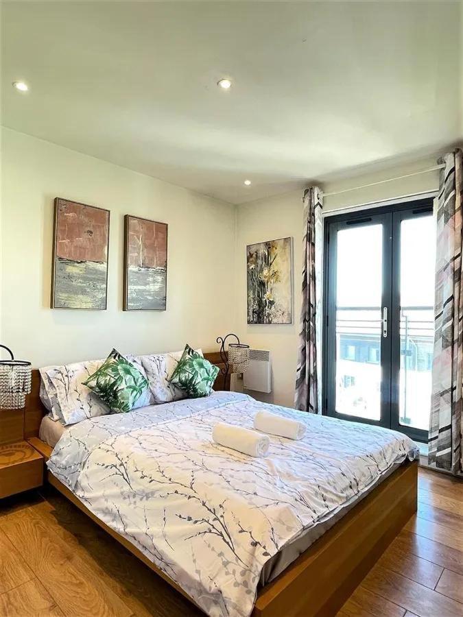 Holiday Home Swansea Esterno foto